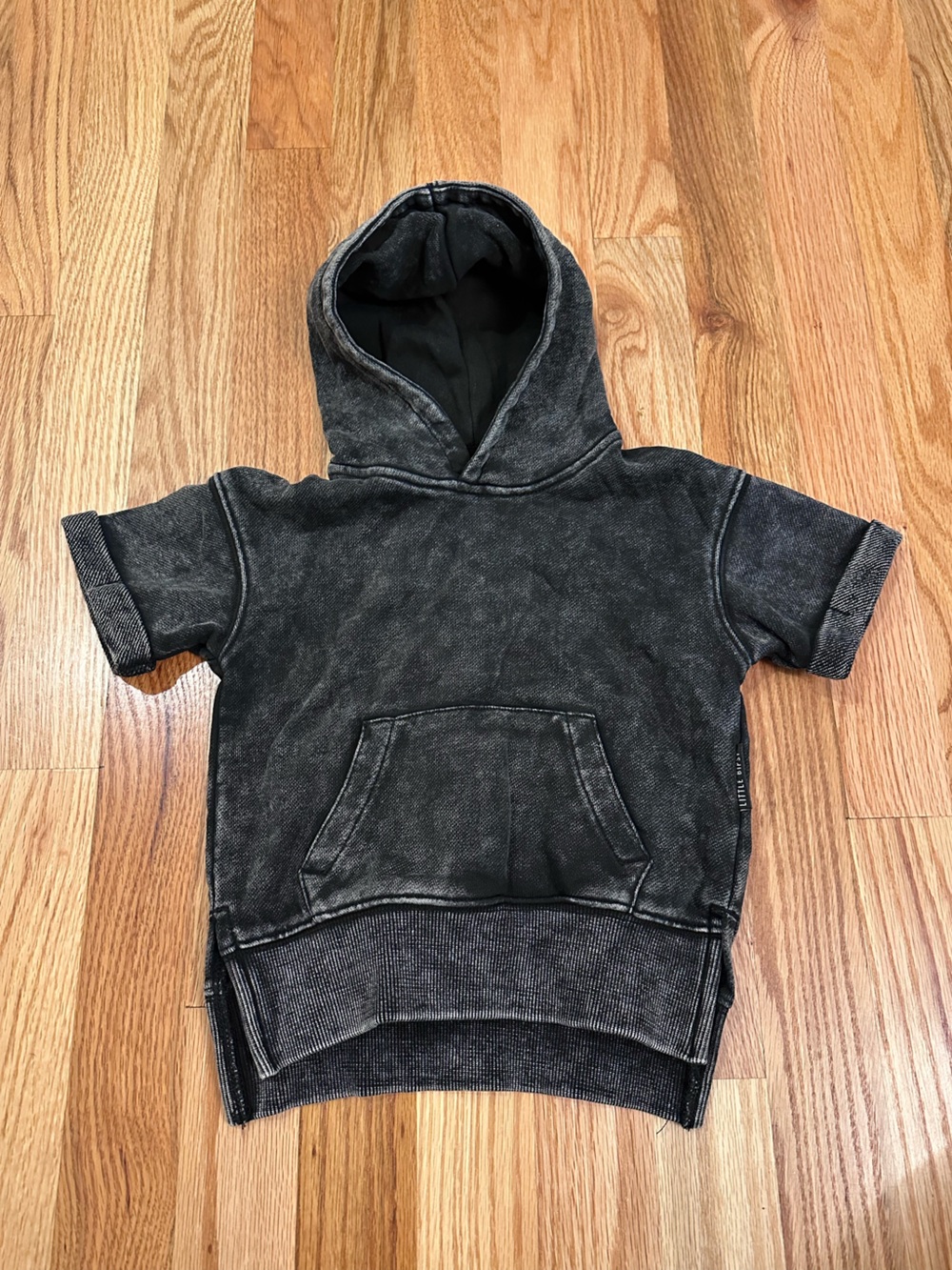 NWOT Little Bipsy Kids Short-Sleeve Hooded Pullover in Brown, 18-24 Months